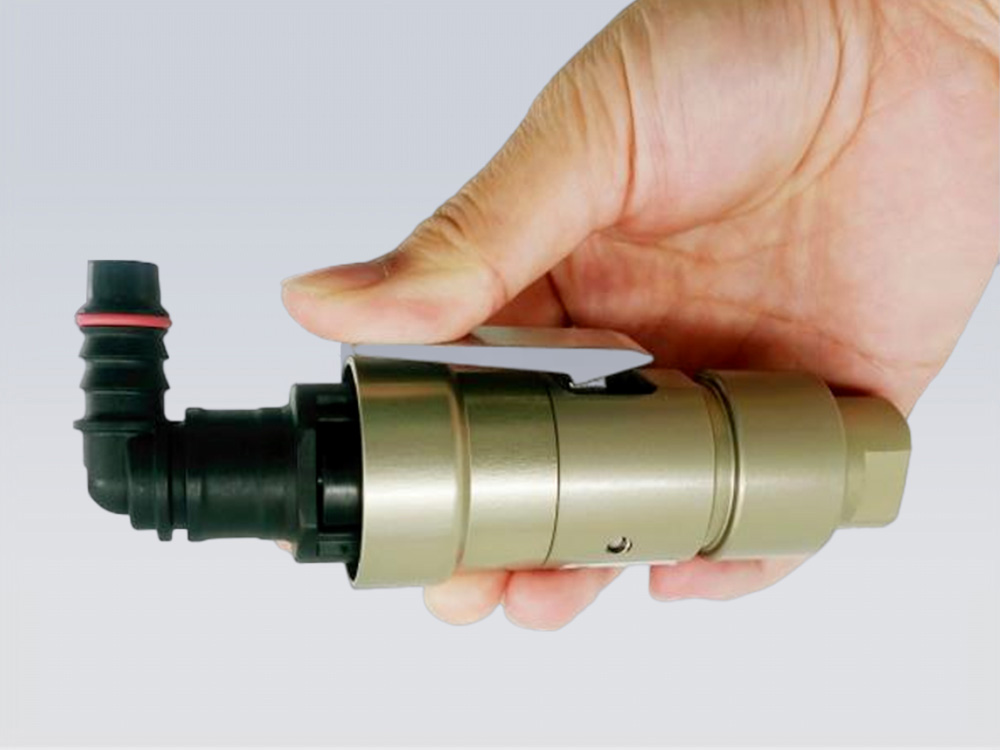 J2044母頭連接器的操作方式