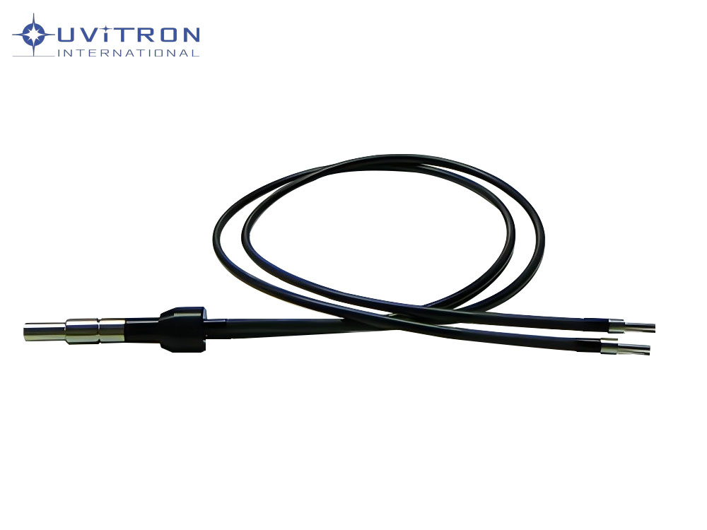 2極分叉液芯光導管