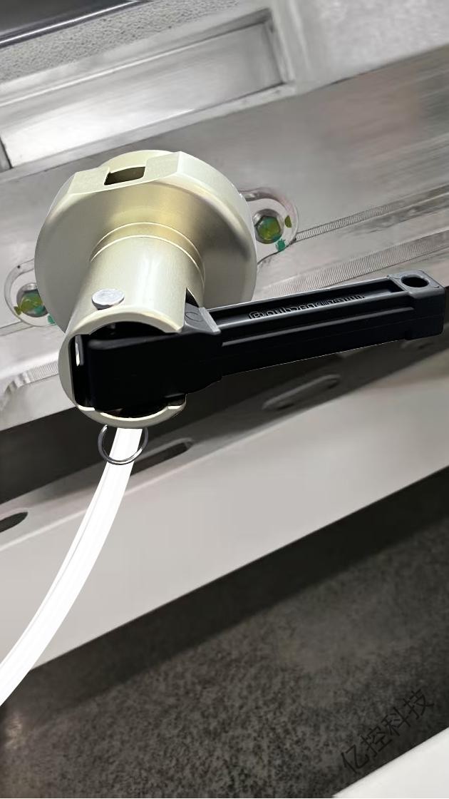 格雷希爾防爆防快速接頭的現場應用 格雷希爾防爆防快速接頭的現場應用